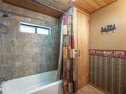 13245 Hansel Avenue, Truckee, CA 96161 Photo