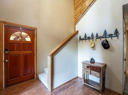 13245 Hansel Avenue, Truckee, CA 96161 Photo