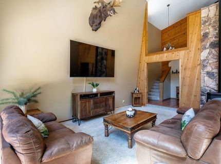 13245 Hansel Avenue, Truckee, CA 96161 Photo