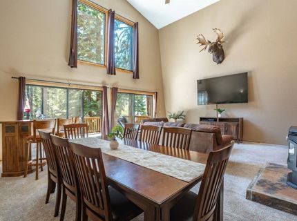 13245 Hansel Avenue, Truckee, CA 96161 Photo
