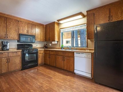 13245 Hansel Avenue, Truckee, CA 96161 Photo