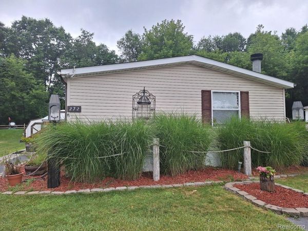 2500 Mann Road, Unit 272, Clarkston, Mi 48346