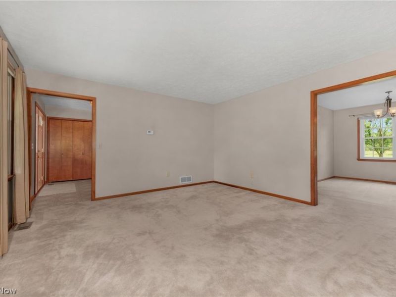 33640 Brokaw Road, Columbia Station, OH 44028 Photo 10