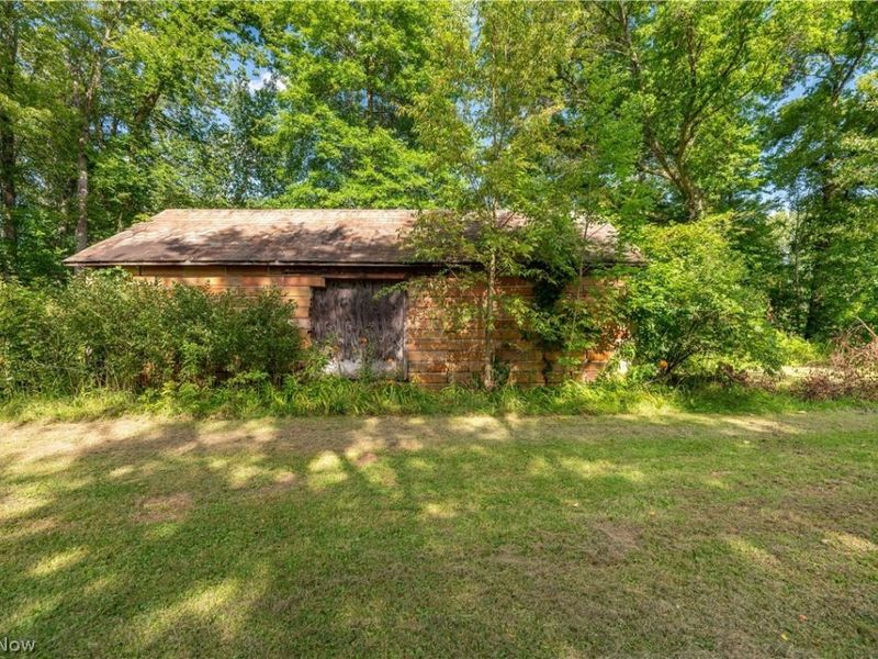 1263 Depot Phalanx Street, Southington, OH 44470 Photo 36