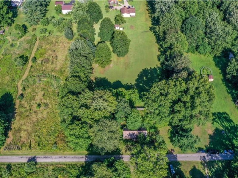 1263 Depot Phalanx Street, Southington, OH 44470 Photo 44