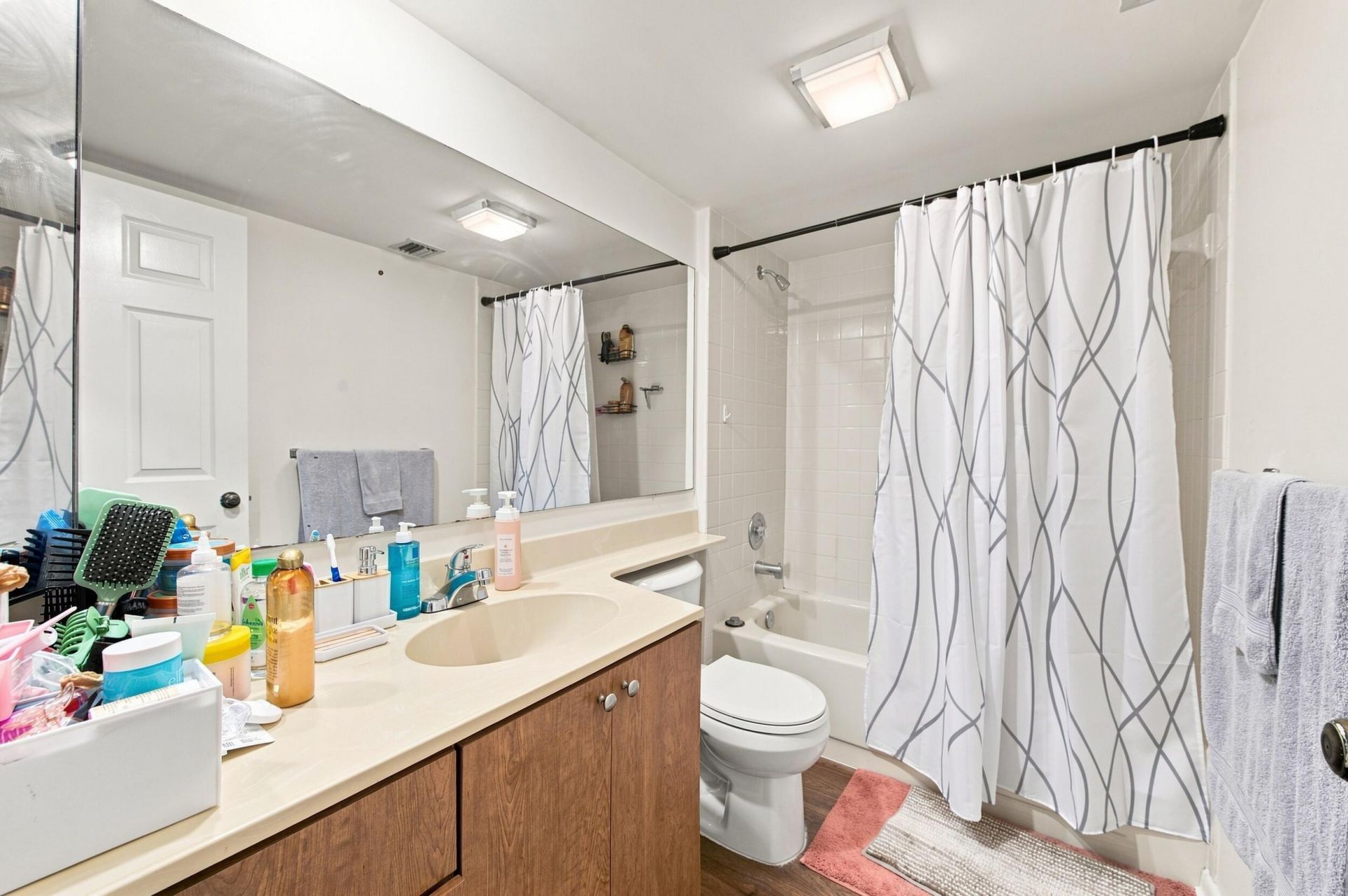 3515 Village Boulevard, Unit 206, West Palm Beach, FL 33409 Photo