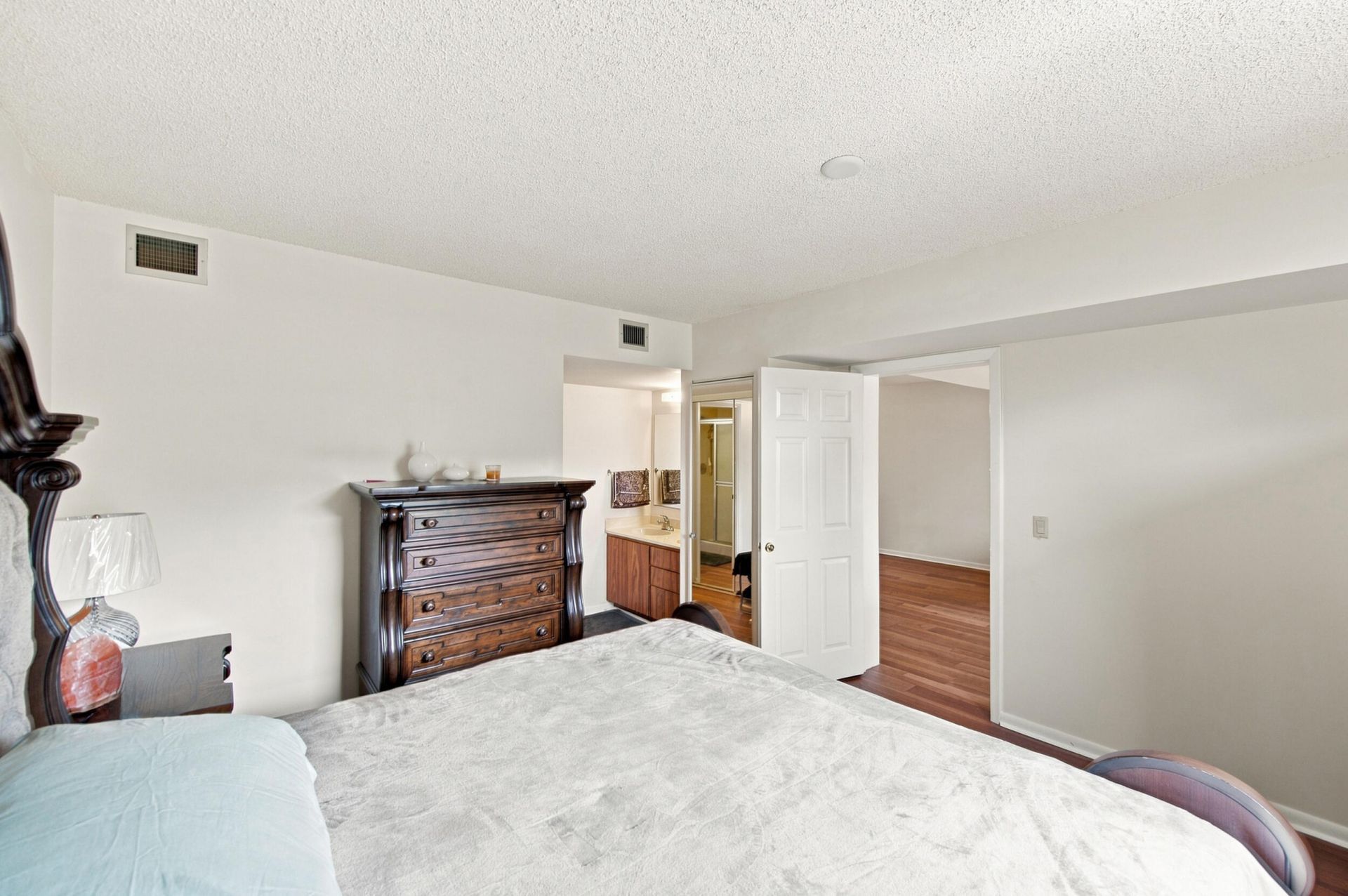 3515 Village Boulevard, Unit 206, West Palm Beach, FL 33409 Photo