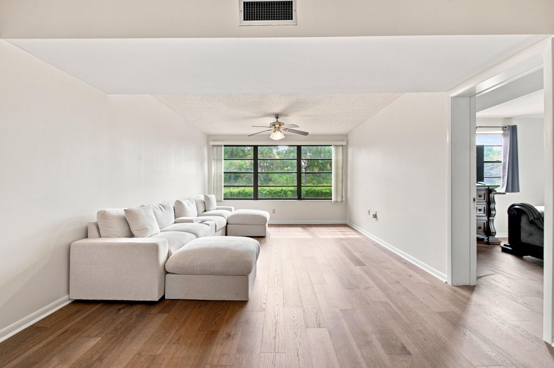 3515 Village Boulevard, Unit 206, West Palm Beach, FL 33409 Photo
