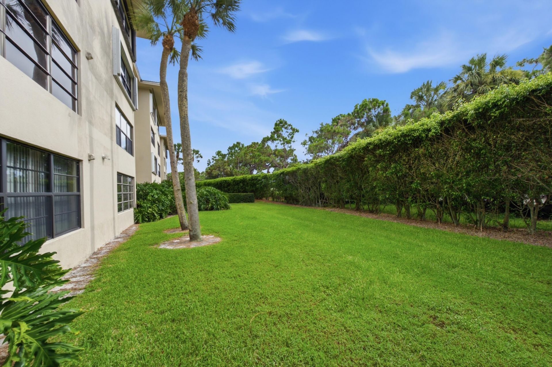 3515 Village Boulevard, Unit 206, West Palm Beach, FL 33409 Photo