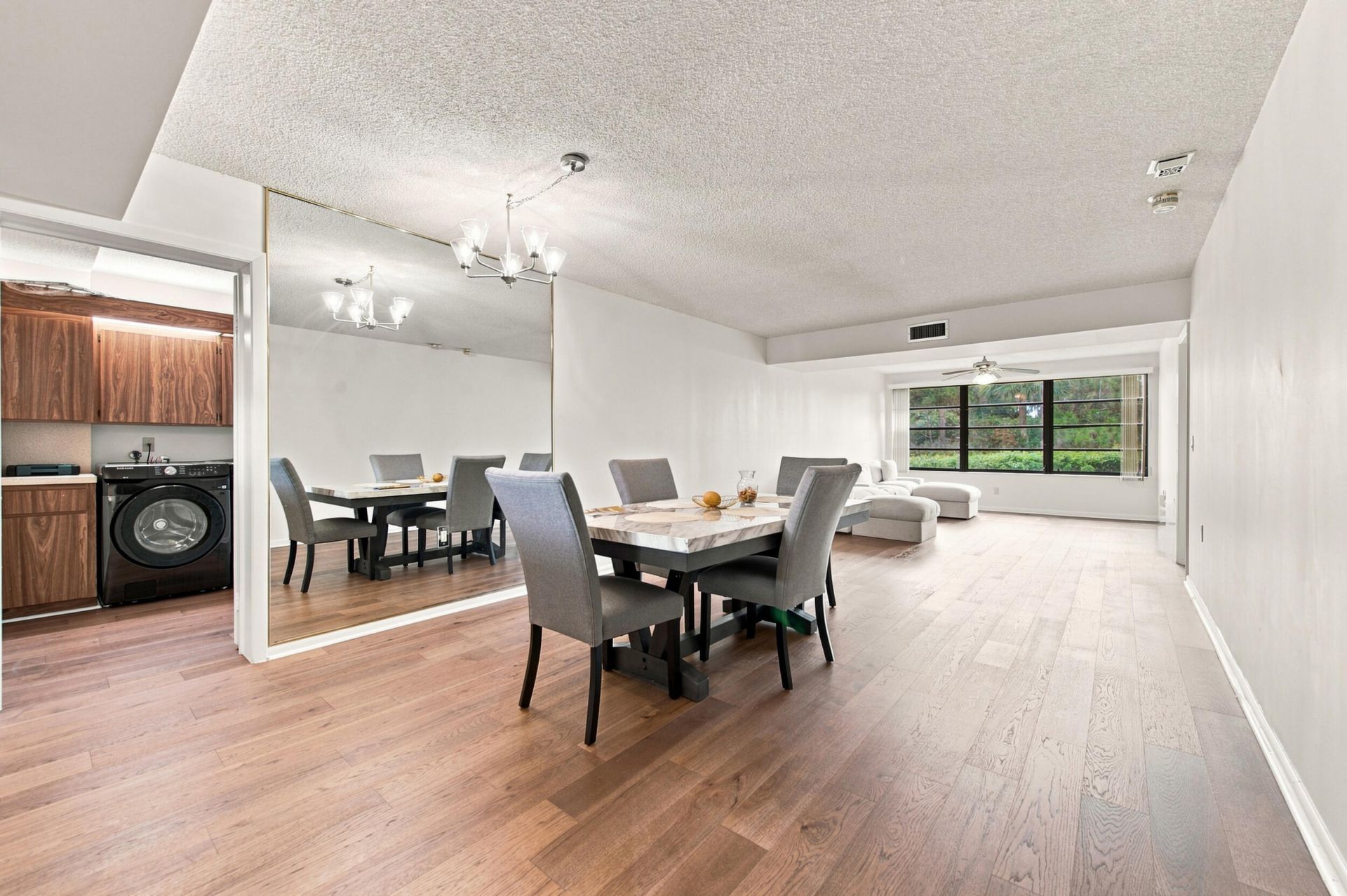 3515 Village Boulevard, Unit 206, West Palm Beach, FL 33409 Photo