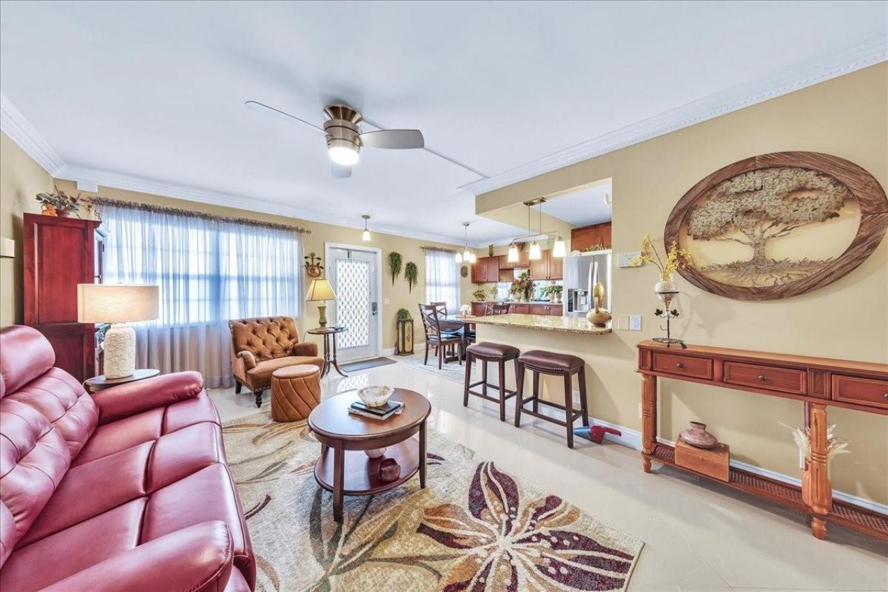 2047 Wolverton C, Boca Raton, FL 33434 Photo