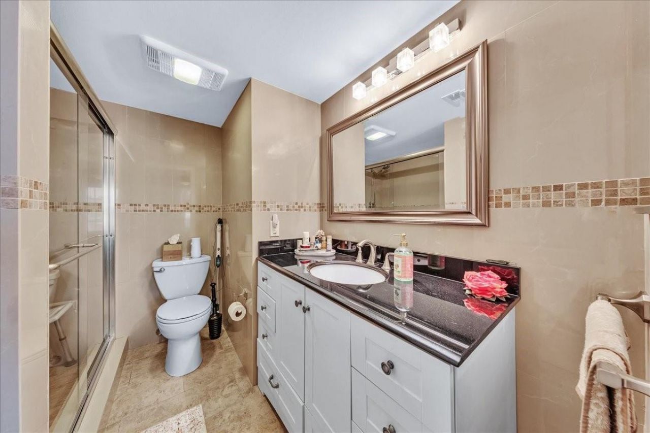 2047 Wolverton C, Boca Raton, FL 33434 Photo