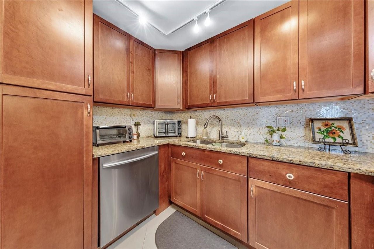 2047 Wolverton C, Boca Raton, FL 33434 Photo