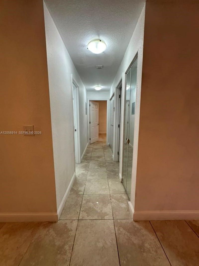 3330 N Pinewalk Dr N, Unit 1611, Margate, FL 33063 Photo
