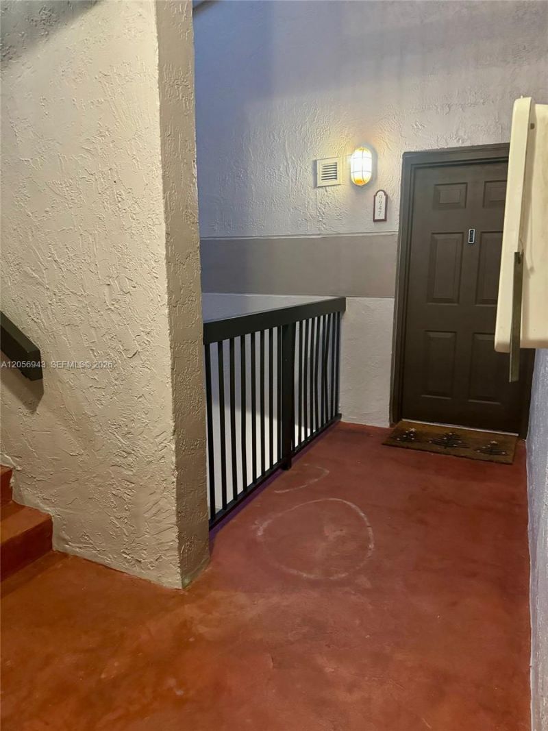 9945 Nob Hill Ct, Unit 9945, Sunrise, FL 33351 Photo