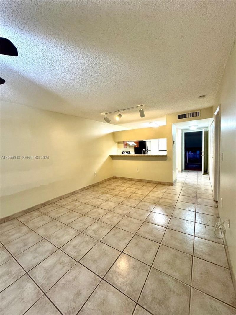 9945 Nob Hill Ct, Unit 9945, Sunrise, FL 33351 Photo
