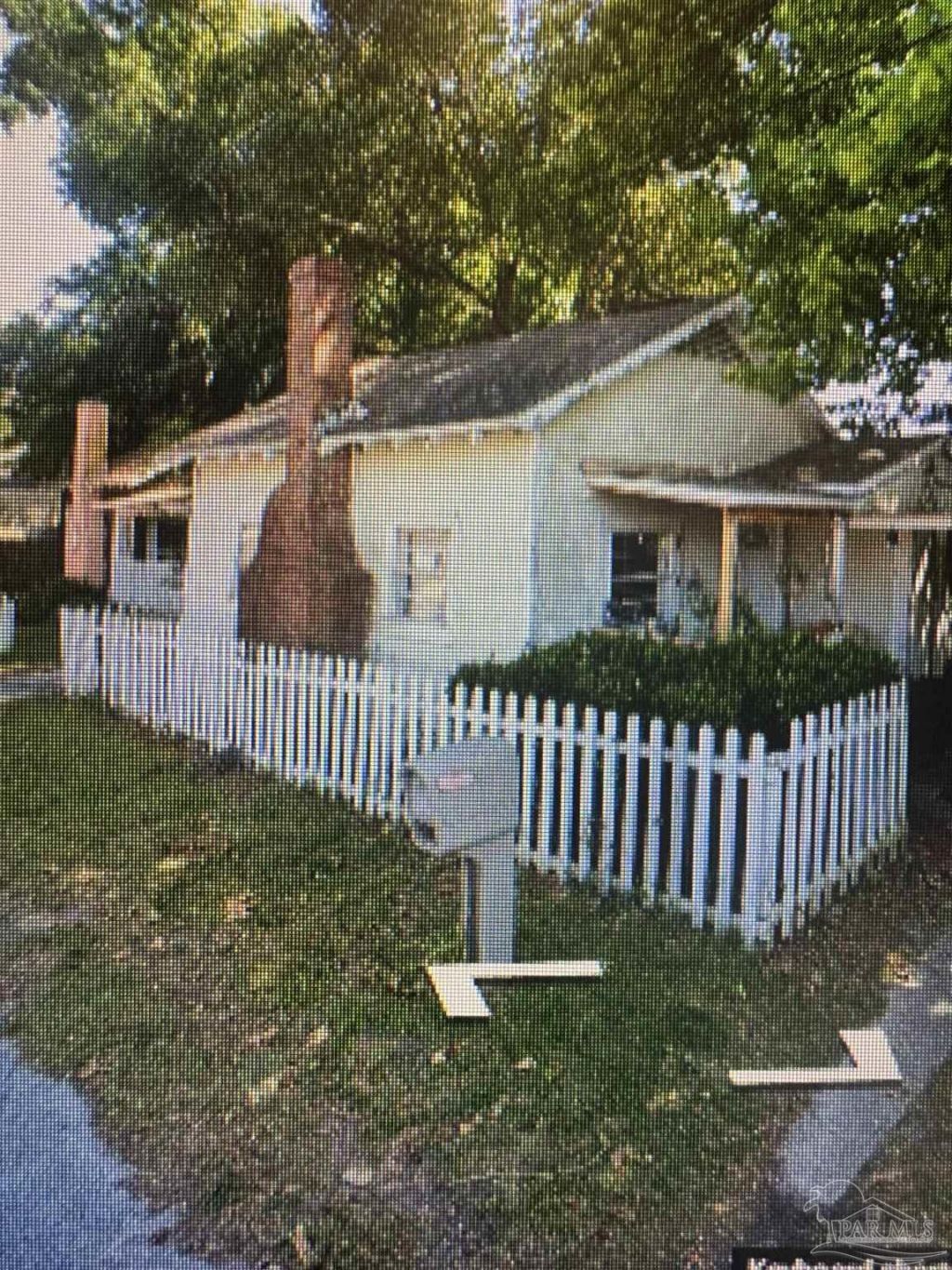 7 Broadmoor Ln, Unit 2, Pensacola, FL 32507 Main Photo