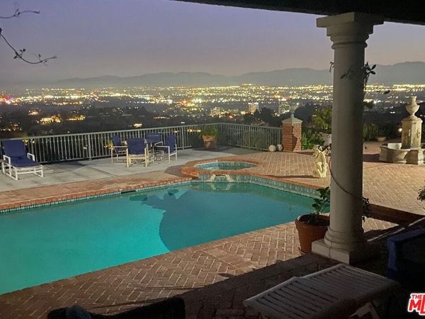 3324 Alana Drive, Sherman Oaks, CA 91403