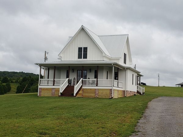 770 Sadler Rd , Liberty, TN 37095