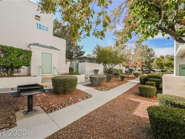 7100 Pirates Cove Road , Unit 2072, Las Vegas, NV 89145