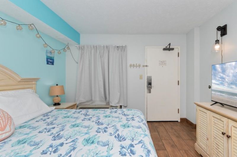7200 N Ocean Blvd. Photo 17