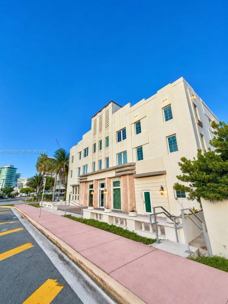 3025 Indian Creek Dr, Unit 203, Miami Beach, FL 33140 Photo