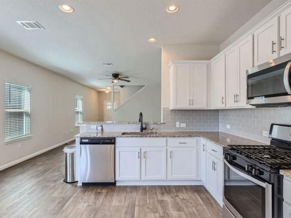 324 Sandhill Piper ST, Leander, TX 78641