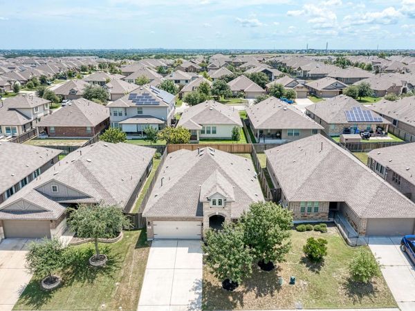 170 Mount Ellen ST, Hutto, TX 78634