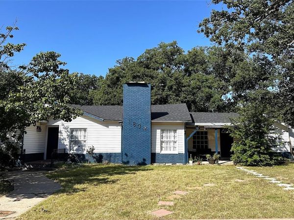 1809 12th Street , Brownwood, TX 76801
