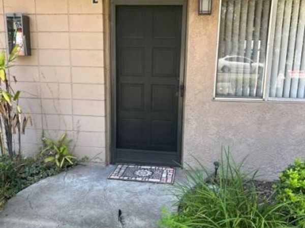 1060 E Foothill Boulevard, Glendora, CA 91741