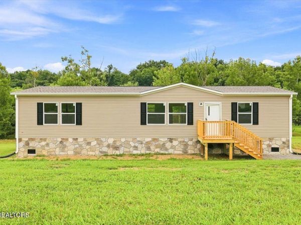 5370 Rutledge Pike, Rutledge, TN 37861