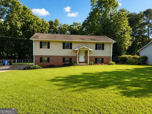 209 Ridge Run, Stockbridge, GA 30281
