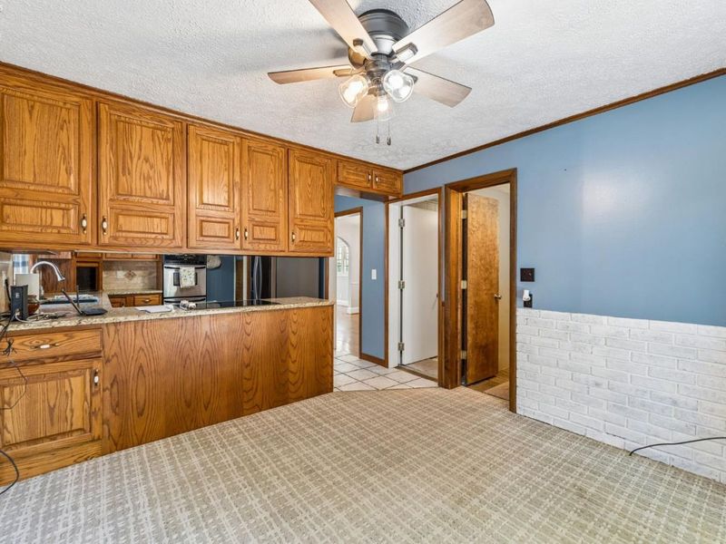 308 Union Street, Bellevue, OH 44811 Photo 12