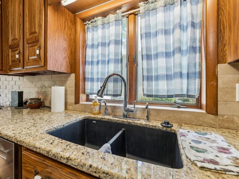 308 Union Street, Bellevue, OH 44811 Photo 16