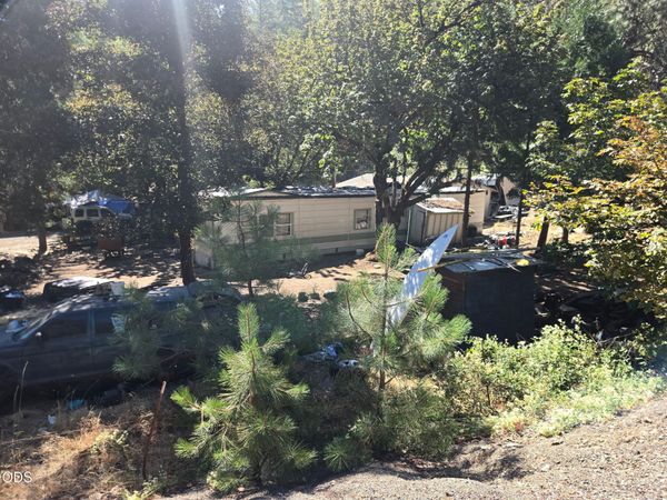 1019 Highway 238, Jacksonville, OR 97530
