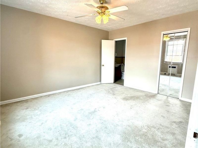 19015 Van Aken Boulevard, Shaker Heights, OH 44122 Photo 8