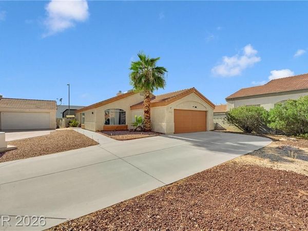 2913 Du Barry Manor Lane, Las Vegas, NV 89108