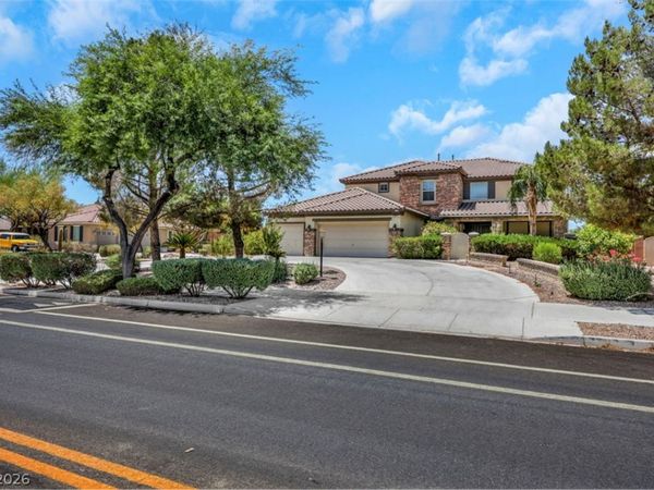 8101 Bradley Road , Las Vegas, NV 89131