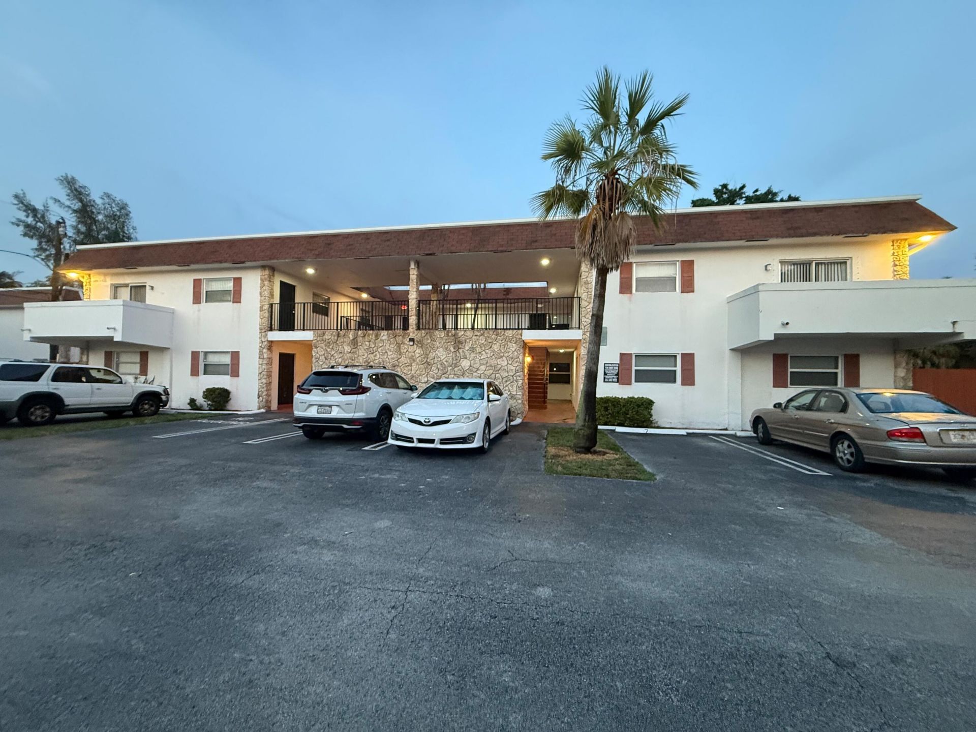 313 SW 1st Court, Unit L-3, Pompano Beach, FL 33060 Photo