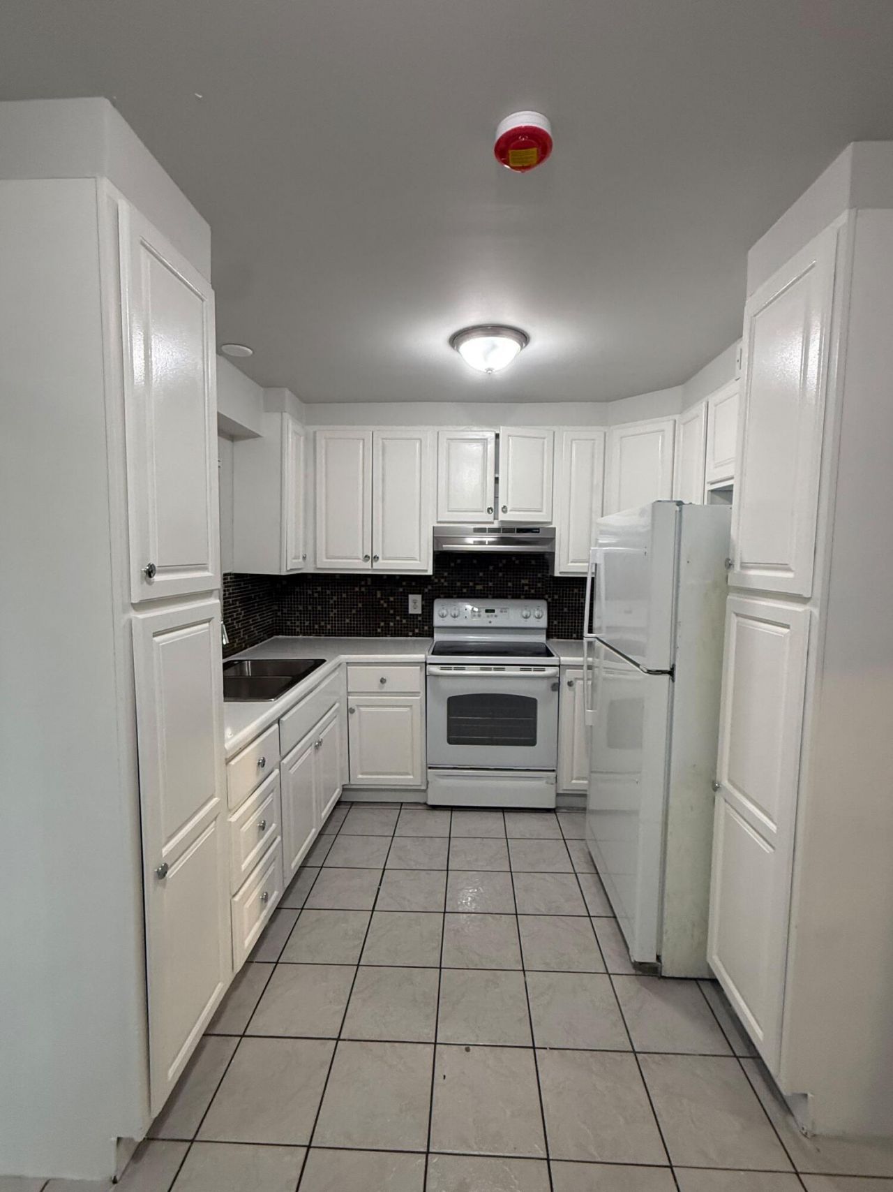 313 SW 1st Court, Unit L-3, Pompano Beach, FL 33060 Photo
