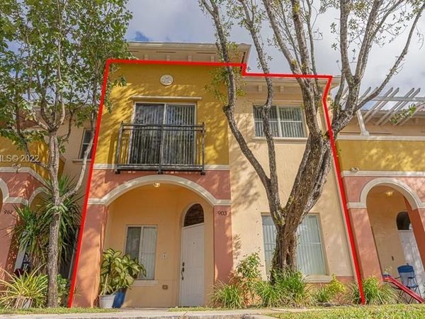 903 N SANTA CATALINA Circle, North Lauderdale, FL 33068