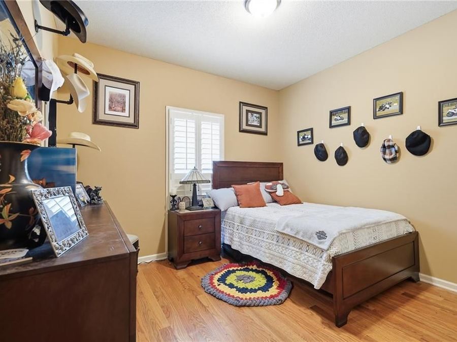 Property Image 25