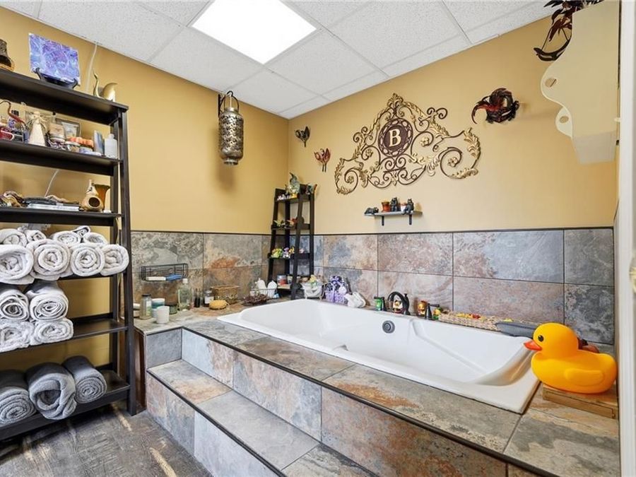 Property Image 62