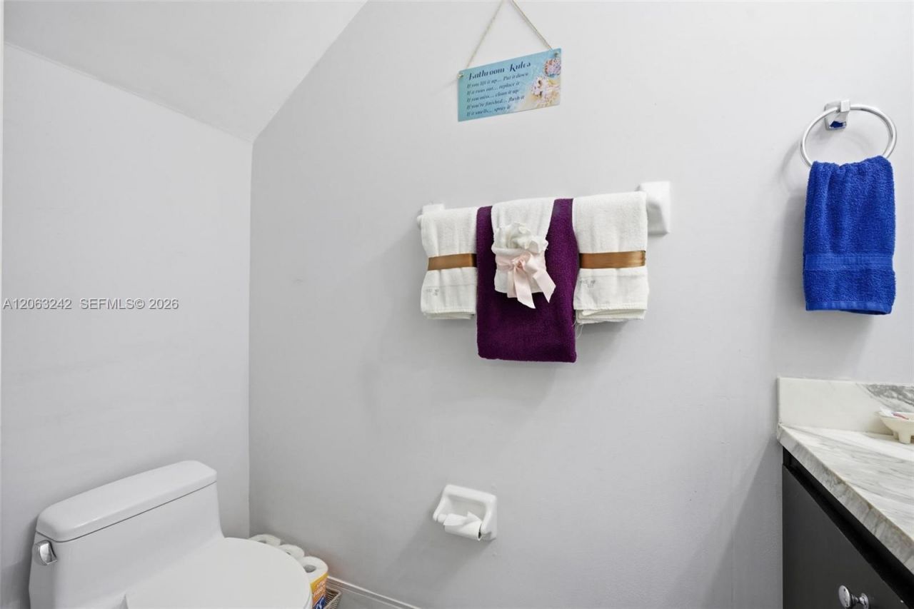 3365 NE 14th Dr, Unit 104-16, Homestead, FL 33033 Photo