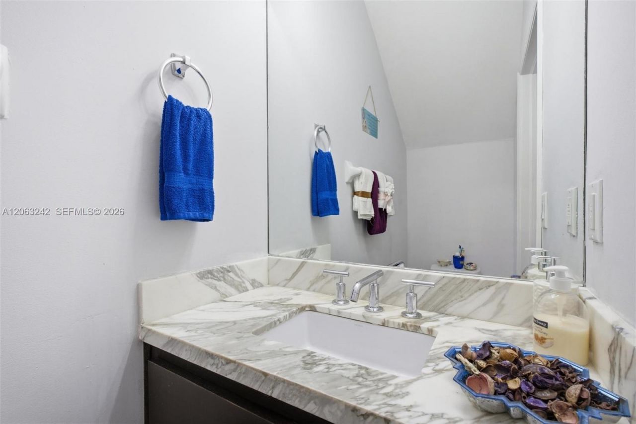 3365 NE 14th Dr, Unit 104-16, Homestead, FL 33033 Photo