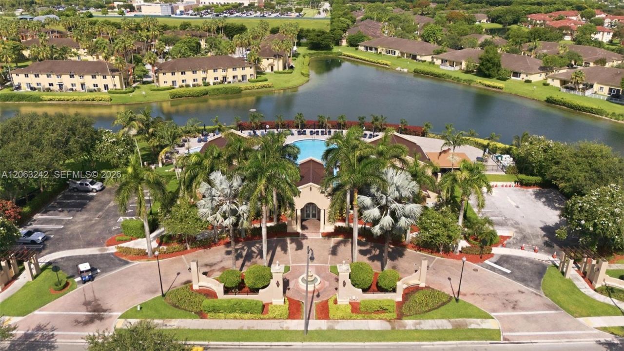 3365 NE 14th Dr, Unit 104-16, Homestead, FL 33033 Photo