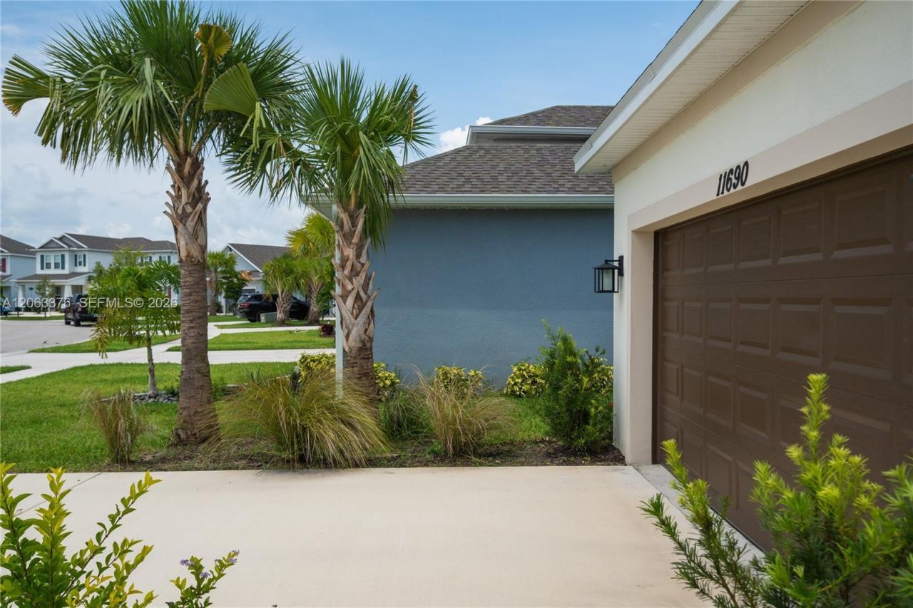 11690 SW Macelli Way , Port Saint Lucie, FL 34987 Photo