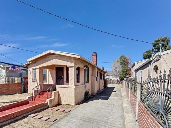 7000 Weld, Oakland, CA 94621