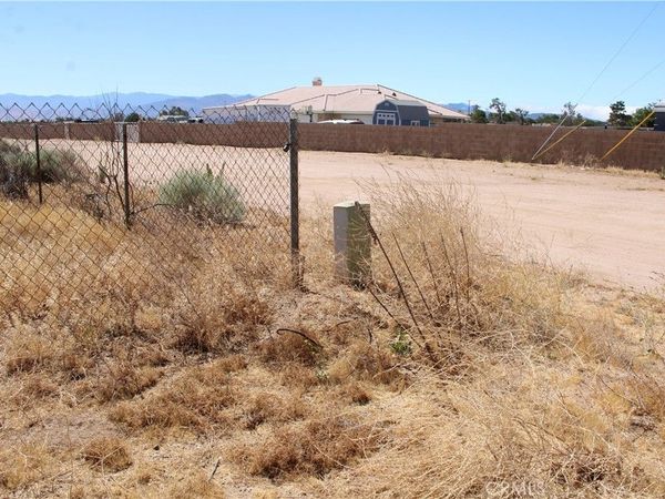 13464 Fir, Oak Hills, CA 92344