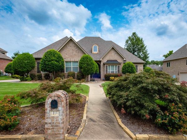 10 Courts Drive , Little Rock, AR 72223